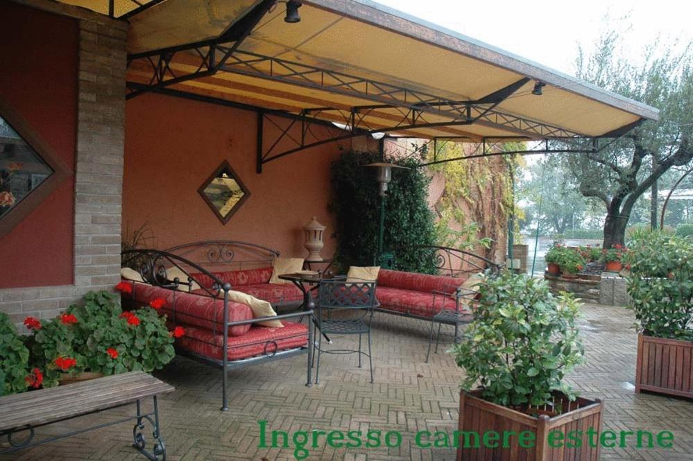 B&B Oasi Villaggio Marsciano Exterior foto